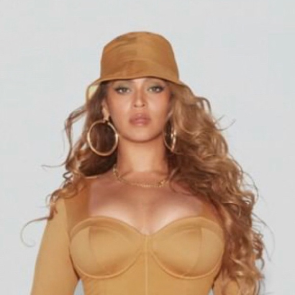 Adidas x Ivy Park Mesa Tan reversible bucket hat